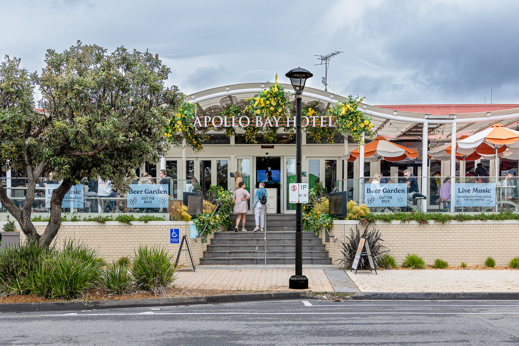 Apollo Bay Hotel
